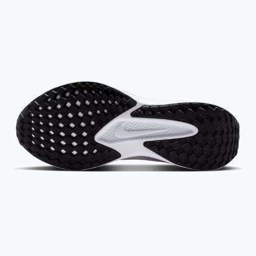 Кросівки для бігу жіночі Nike Quest 6 white/black/bright violet/sapphire