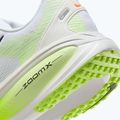 Кросівки для бігу чоловічі Nike Vomero 18 white/volt/barely volt/black 9