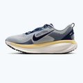 Кросівки для бігу чоловічі Nike Vomero 18 wolf grey/pewter/sail/midnight navy 2