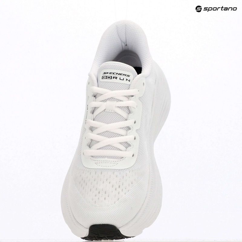 Кросівки жіночі SKECHERS Max Cushioning Endeavour Hallandale white 11