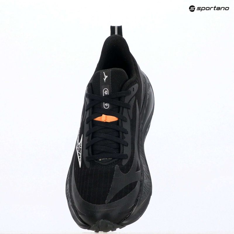 Кросівки для бігу жіночі Mizuno Neo Lumina black/white/black 9