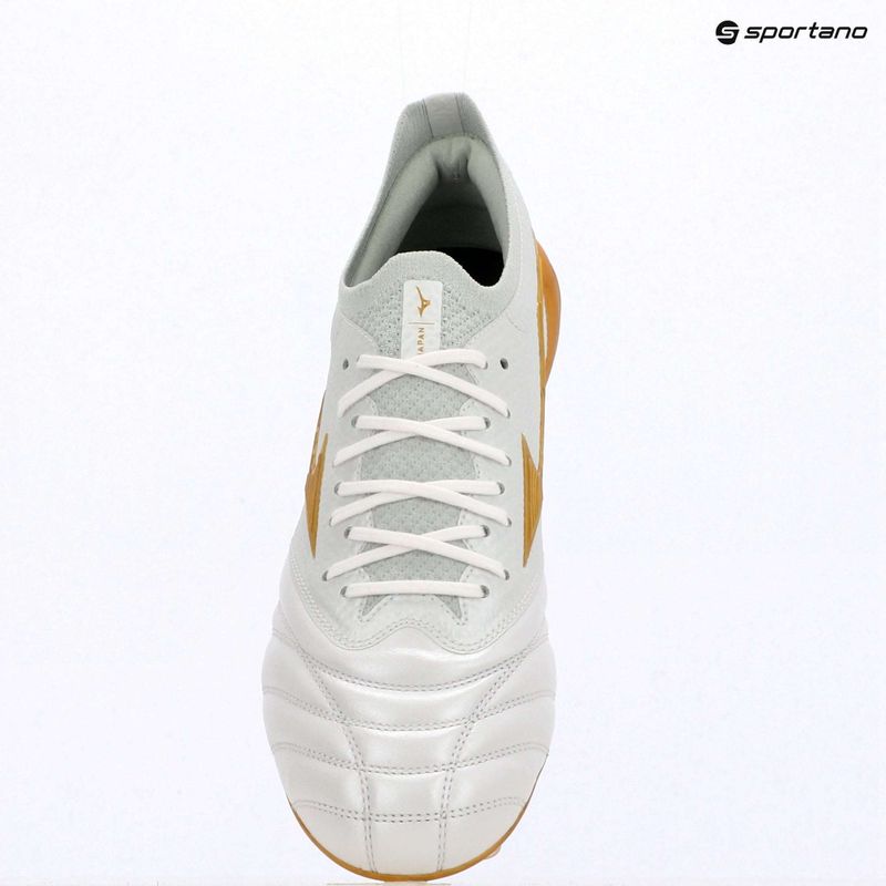 Кросівки футбольні Mizuno Morelia Neo IV Beta Japan FG white/mp gold/cool gray 3c 9