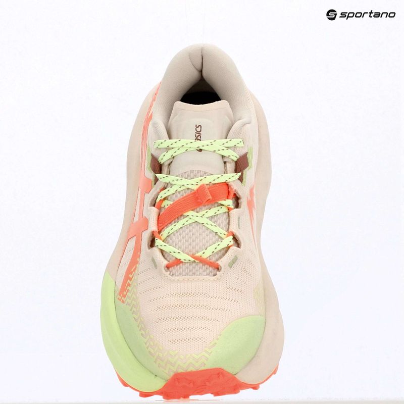 Кросівки для бігу жіночі ASICS Trabuco Max 5 rose dust/sun coral 9
