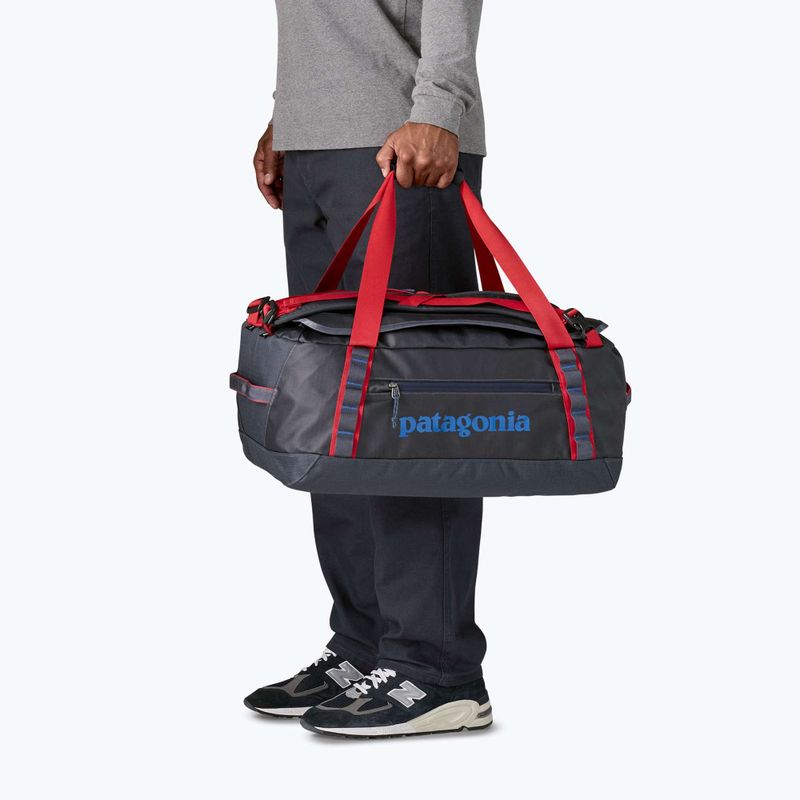Сумка дорожня Patagonia Black Hole Duffel 40 л smulder blue/amanita red 4