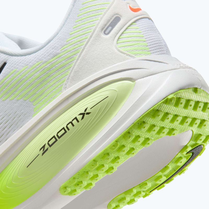 Кросівки для бігу чоловічі Nike Vomero 18 white/volt/barely volt/black 9