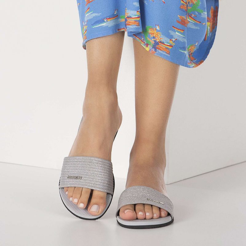 Жіночі шльопанці Havaianas You Malta Metallic льодово-сірі 14