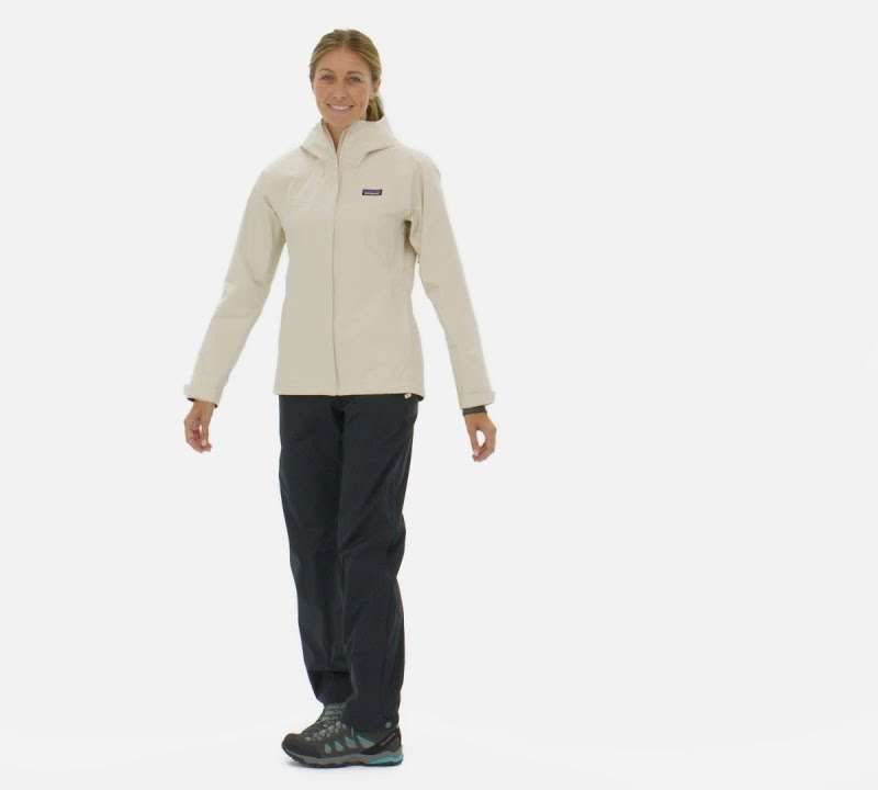 Жіноча дощовик Patagonia Torrentshell 3L чорний 16